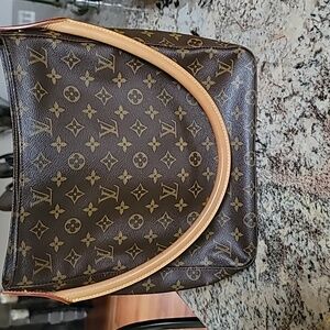 Louis Vuitton Looping GM